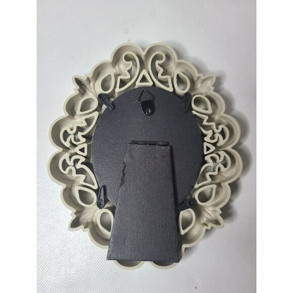 VINTAGE Picture Photo Frame Gold Ornate Hard Plastic Swirl Hollywood Regency - Picture 3 of 8